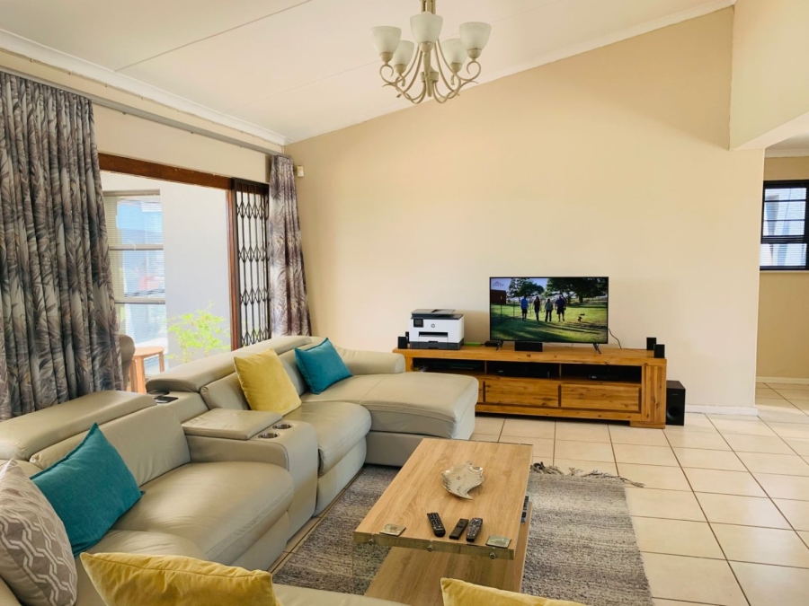 3 Bedroom Property for Sale in Beacon Bay Eastern Cape